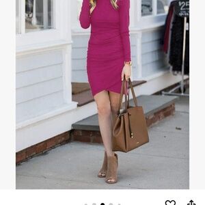 Long Sleeve body con dress - Size Medium